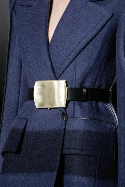 Look 5